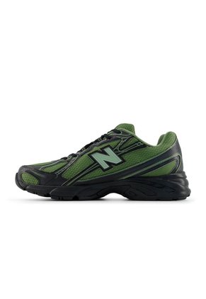 Tenis Deportivos New Balance Original 740 Verde Hombre