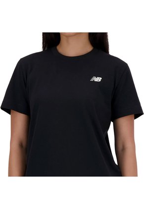 Camisa Deportiva New Balance Original Essentials Negro Mujer