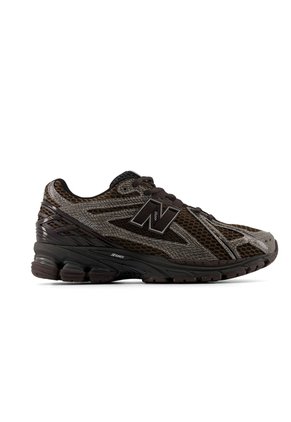 Tenis Deportivo New Balance Original Abzorb 1906 Café Unisex