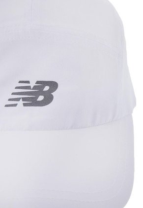 Gorra Blanco New Balance 5 Panel Core Hat