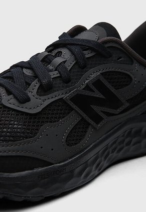 Tenis new balance Arishi V4 Tiralux Negro