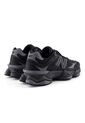 Tenis New Balance 9060 Hombre-Negro de New Balance