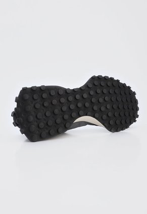 Tenis Lifestyle Negro-Gris-Marfil New Balance 327