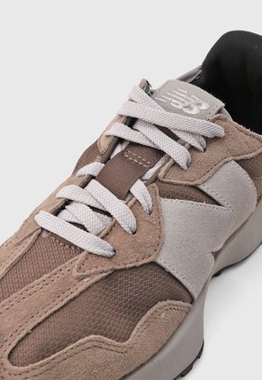 Tenis new balance 327 Marrón