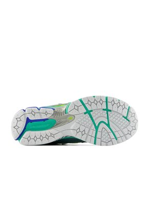 Tenis Deportivo New Balance Original 1906N-ergy Verde Unisex