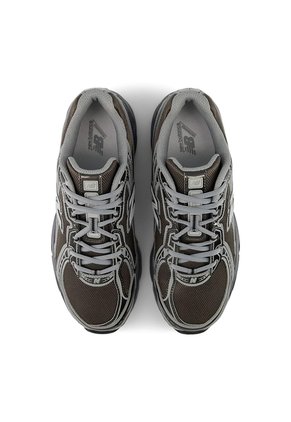 Tenis Deportivos New Balance Original 740 Abzorb Gris Unisex