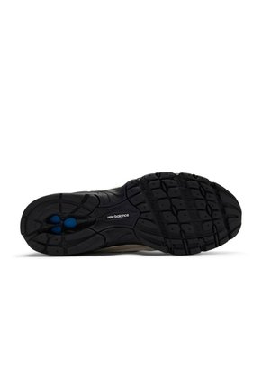 Tenis Deportivo New Balance Original Abzorb 740 Beige Unisex