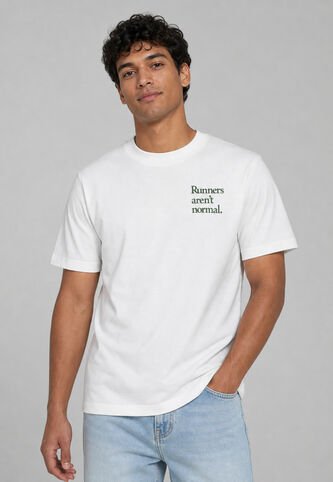 Camiseta new balance Runners Arent Normal Marfil New Balance