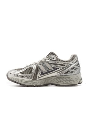 Tenis Deportivo NewBalance Original 1906R Harbor Gris Unisex