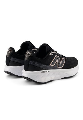 Tenis New Balance Fresh Foam 520 V9 Mujer-Negro/Blanco