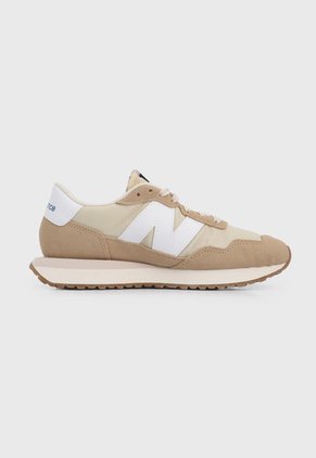 Tenis Lifestyle Café-Beige-Blanco New Balance 237