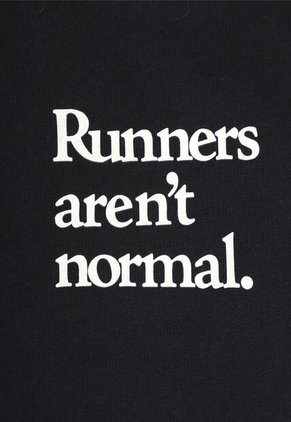 Camiseta new balance Runners Arent Normal Negro