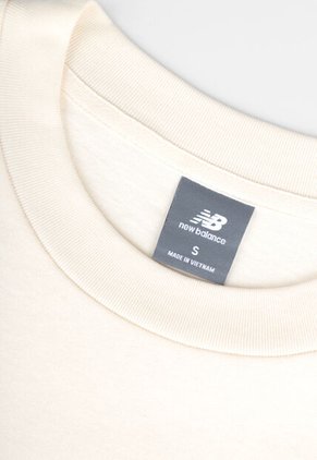 Camiseta new balance Athletics System That Runs Beige