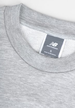 Buzo new balance Sport Essentials Gris