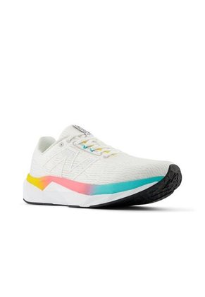 Tenis New Balance Fuelcell Propel-Blanco