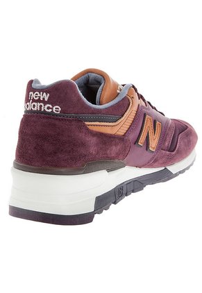 Lifestyle Vinotinto-Miel-Gris New Balance Classic Traditionneles