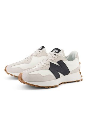 Tenis New Balance 327 Mujer-Blanco/Negro