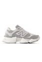 Tenis New Balance 9060 Hombre-Gris de New Balance