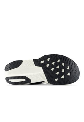 Tenis Running FuelCell Rebel V5 New Balance MFCX7CD