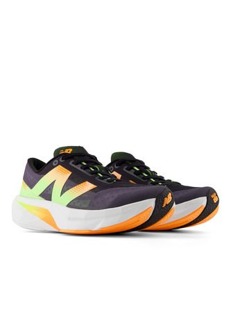 Tenis Deportivos New Balance FuelCell Rebel V4 Negro Mujer New Balance