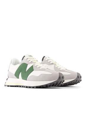 New Balance Tenis Para Mujer 327 New Balance