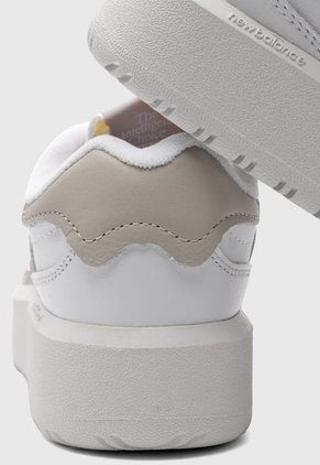 Tenis Lifestyle Blanco-Taupé New Balance CT302