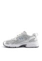 Tenis New Balance 530 Mujer-Gris/Plata de New Balance