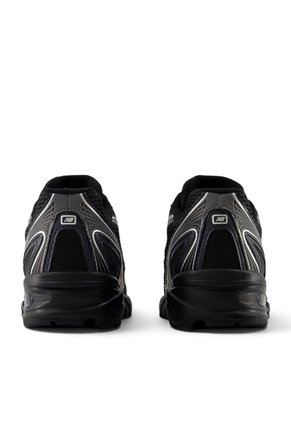 Tenis New Balance 740 Hombre-Negro/Gris