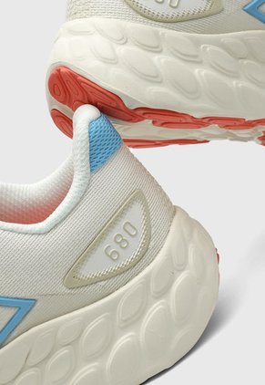 Tenis Running Marfil-Celeste-Naranja New Balance Fresh Foam 680 v8