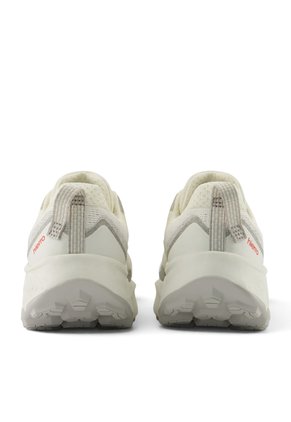 Tenis New Balance Hierro Mujer-Beige