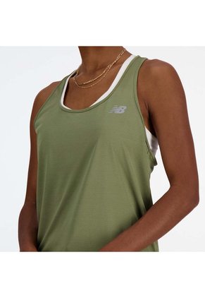 New Balance Camiseta Manga Corta Para Mujer Tanks Sport Essentials New Balance