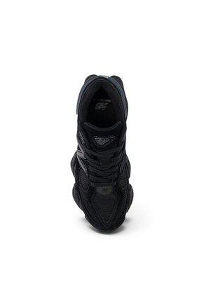 Tenis New Balance 9060 Hombre-Negro
