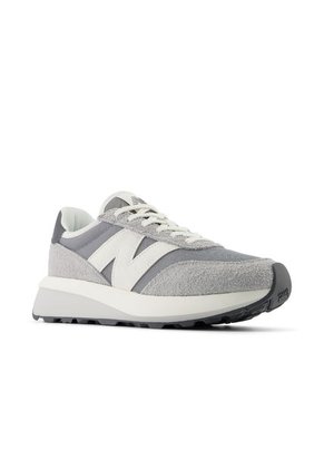 Tenis New Balance 370 Hombre-Gris/Blanco