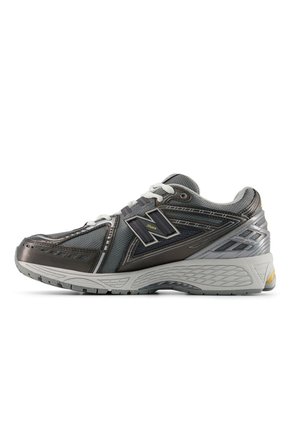 Tenis Lifestyle Unisex U1906RV1 New Balance U19064S0