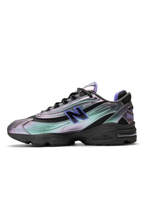 Tenis Lifestyle Unisex 1000 New Balance U10004WR