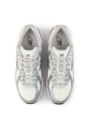 Tenis Lifestyle Unisex 740 New Balance U7402Y9