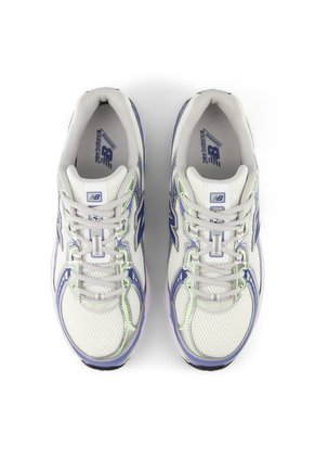 Tenis Lifestyle Unisex 740 New Balance U7405K9