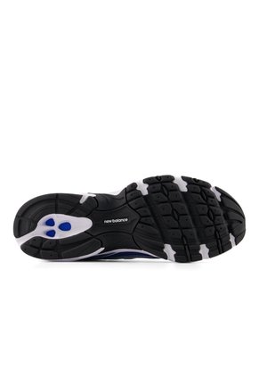 Tenis Lifestyle Unisex 740 New Balance U7405K9