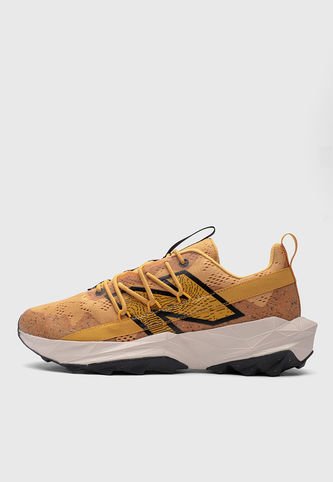 Tenis new balance Tektrel Mostaza New Balance