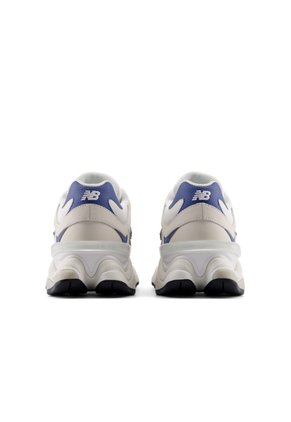 Tenis Lifestyle Unisex 9060 New Balance U90601KA