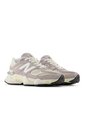 TENIS NEW_BALANCE UNISEXO U906029M 9060 Talla 5.5 de New Balance