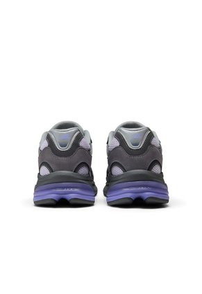 Tenis Lifestyle Unisex U2010V1 New Balance U20106KC