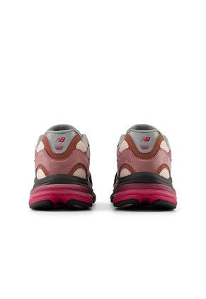 Tenis Lifestyle Unisex U2010V1 New Balance U20109FV
