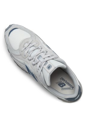 Tenis Lifestyle Unisex 204L New Balance U204L4HH