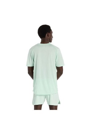 Camisa Deportiva New Balance Original Athletics Verde Hombre