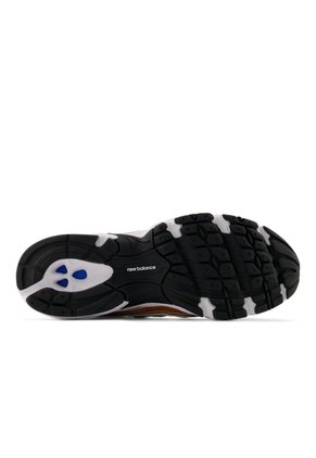 Tenis Lifestyle Unisex 740 New Balance U740741
