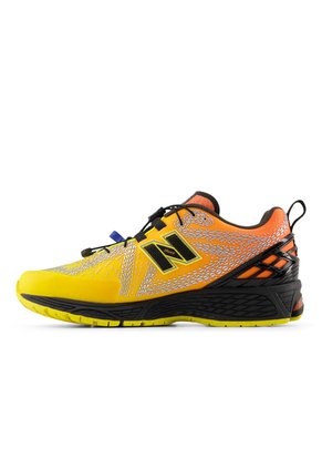 Tenis Lifestyle Unisex 1906FV1 New Balance U19066QG