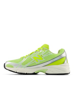 Tenis Lifestyle Unisex 740 New Balance U740N8QA