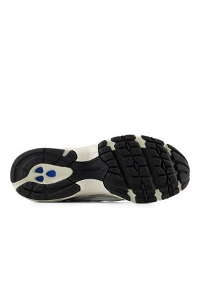 Tenis Lifestyle Unisex 740 New Balance U74034F