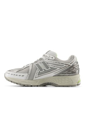 Tenis Lifestyle Unisex U1906RV1 New Balance U19063NQ